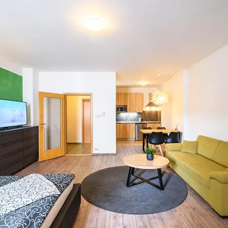 Pilsner Apartments Pilsen Exterior photo