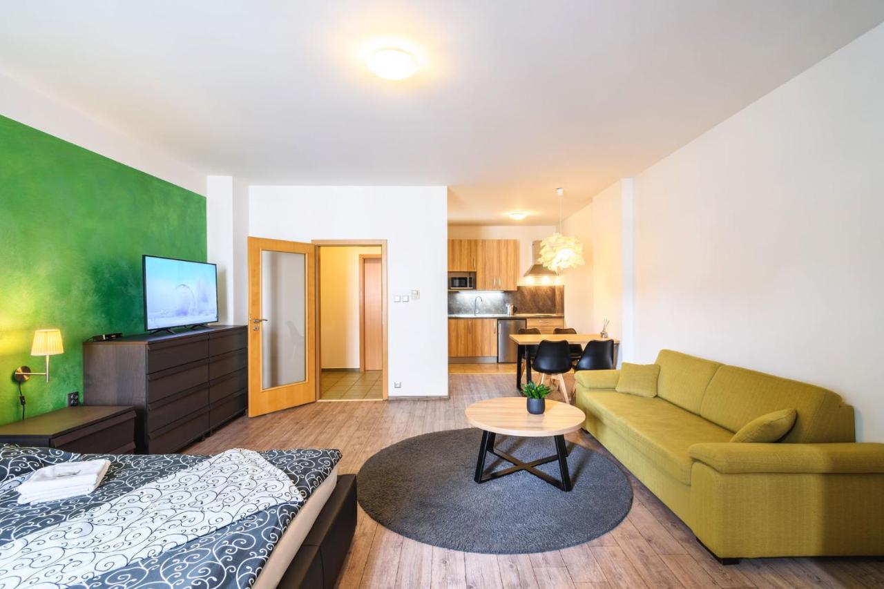 Pilsner Apartment *